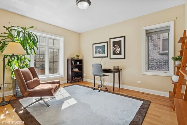 $595,000 | 5121 South Kimbark Avenue, Unit 1E, Chicago, IL 60615