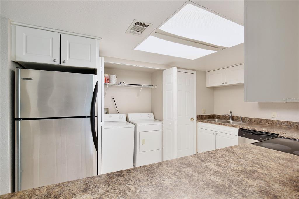 9825 Turf Way, Unit 7 Orlando, FL 32837 - Photo 8 of 17