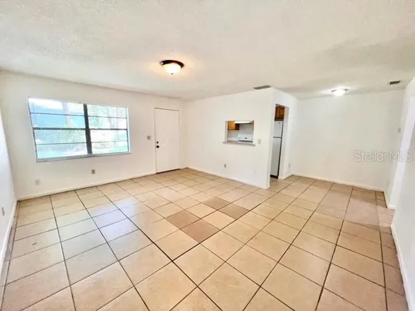 $1,095 | 501 West Ohio Avenue, Unit 19, DeLand, FL 32720