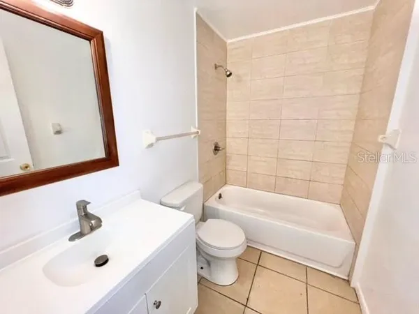 $1,095 | 501 West Ohio Avenue, Unit 19, DeLand, FL 32720