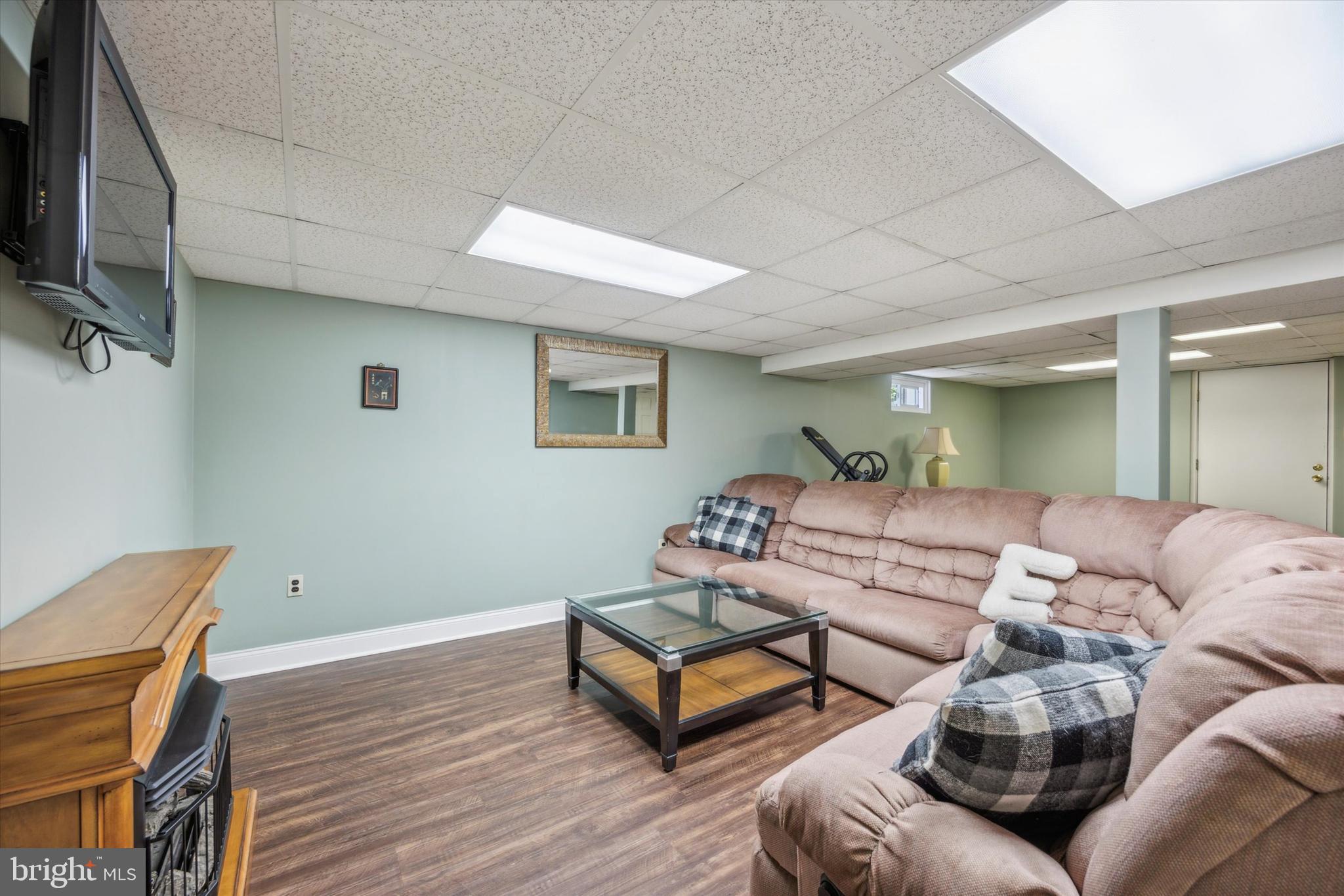 2313 Poplar Road Havertown, PA 19083 - Photo 16 of 25