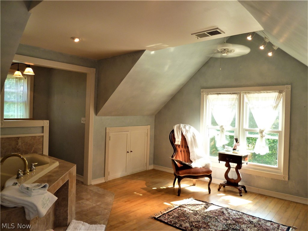 27445 Pergl Road Solon, OH 44139 - Photo 18 of 25 Gallery Image 18