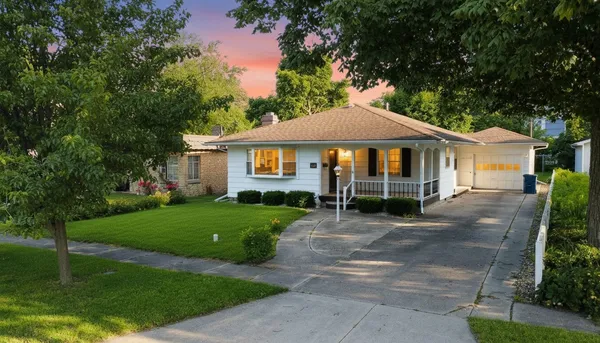 $129,900 | 546 East Mulberry Street, Watseka, IL 60970