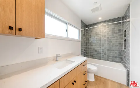 $9,250 | 4285 La Salle Avenue, Culver City, CA 90232
