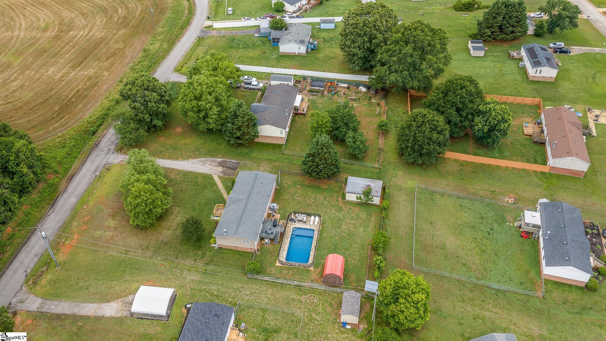 247 Perry Road Greer, SC 29651 - Photo 37 of 41