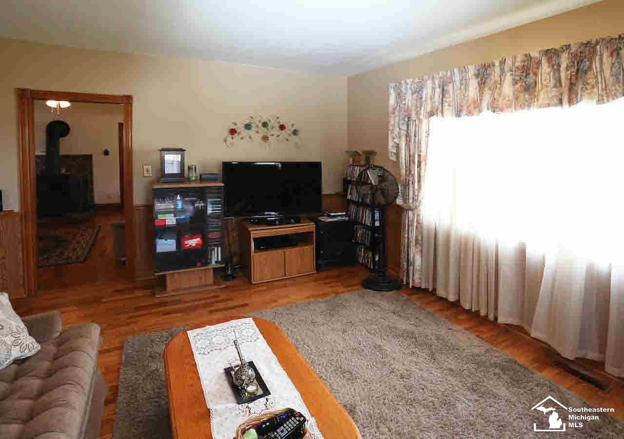 9284 Sumpter Road Maybee, MI 48159 - Photo 12 of 30