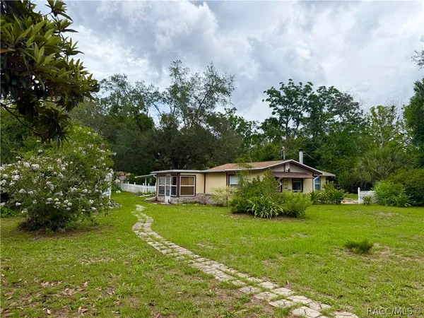 $182,000 | 202 South Central Avenue, Inverness, FL 34452