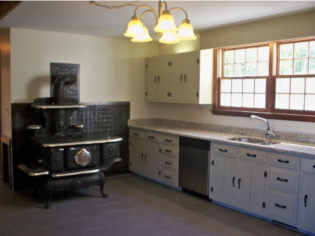 217 Currier Road Hill, NH 03243 - Photo 4 of 36 Gallery Image 4