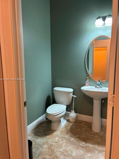 2551 Southwest 99th Way Miramar, FL 33025 - Photo 16 of 21