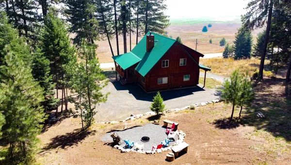 $1,350,000 | 1539 West Mountain Road, Cascade, ID 83611