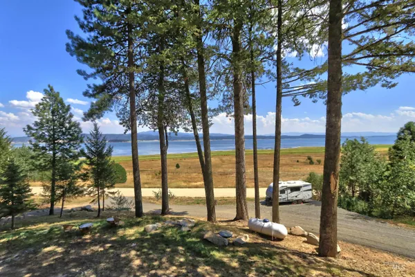 $1,350,000 | 1539 West Mountain Road, Cascade, ID 83611