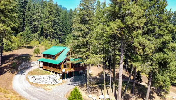 $1,350,000 | 1539 West Mountain Road, Cascade, ID 83611