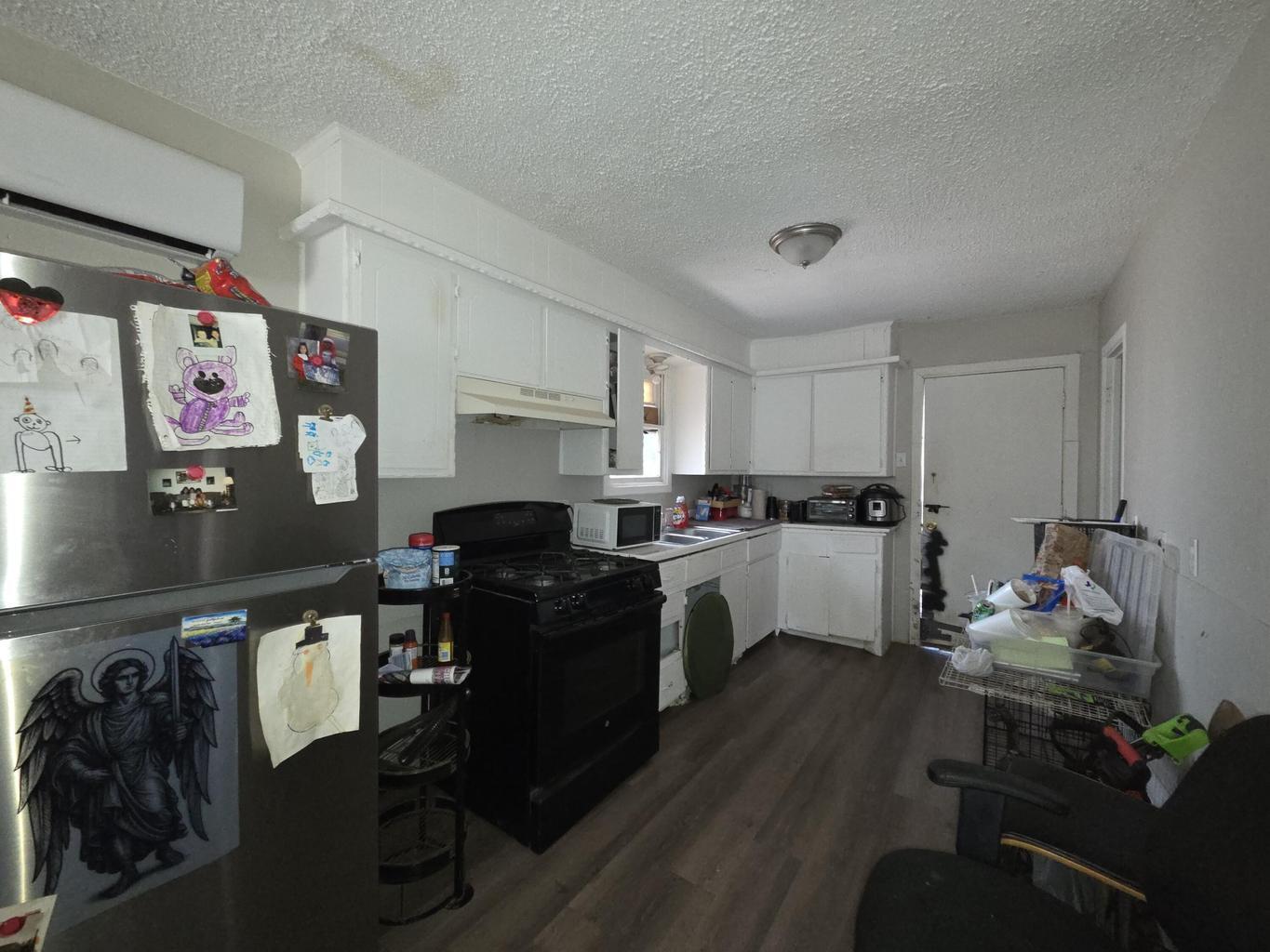 402 39th Street Lubbock, TX 79404 - Photo 6 of 8 20251018194752233821000000-o