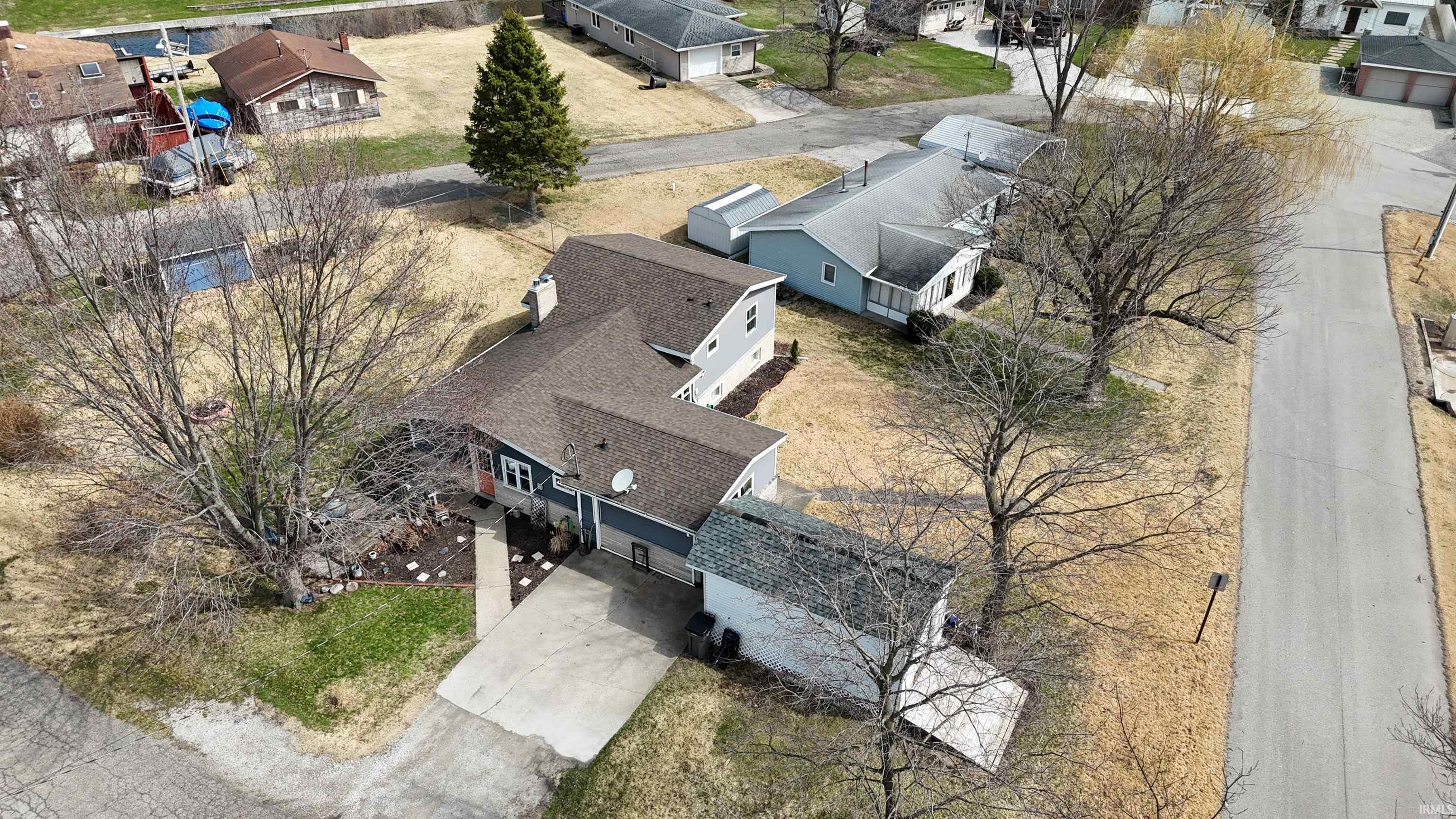 624 North Fifth Street North Webster, IN 46555 - Photo 2 of 34