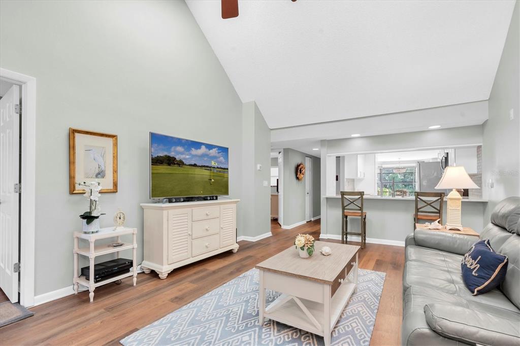 9312 Golf View Drive, Unit 3 New Port Richey, FL 34655 - Photo 7 of 32