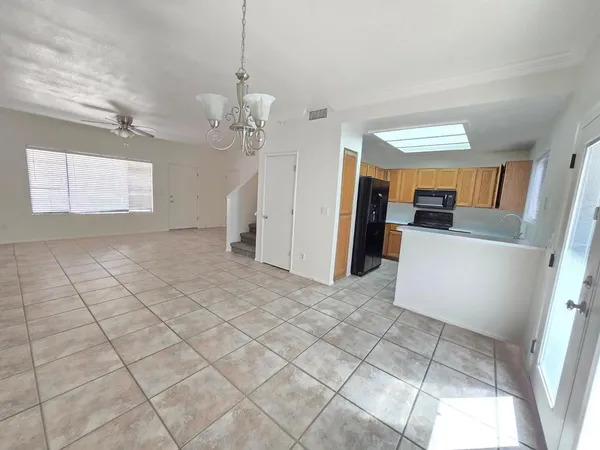 $1,800 | 2955 North Oregon Street, Unit 5, Chandler, AZ 85225