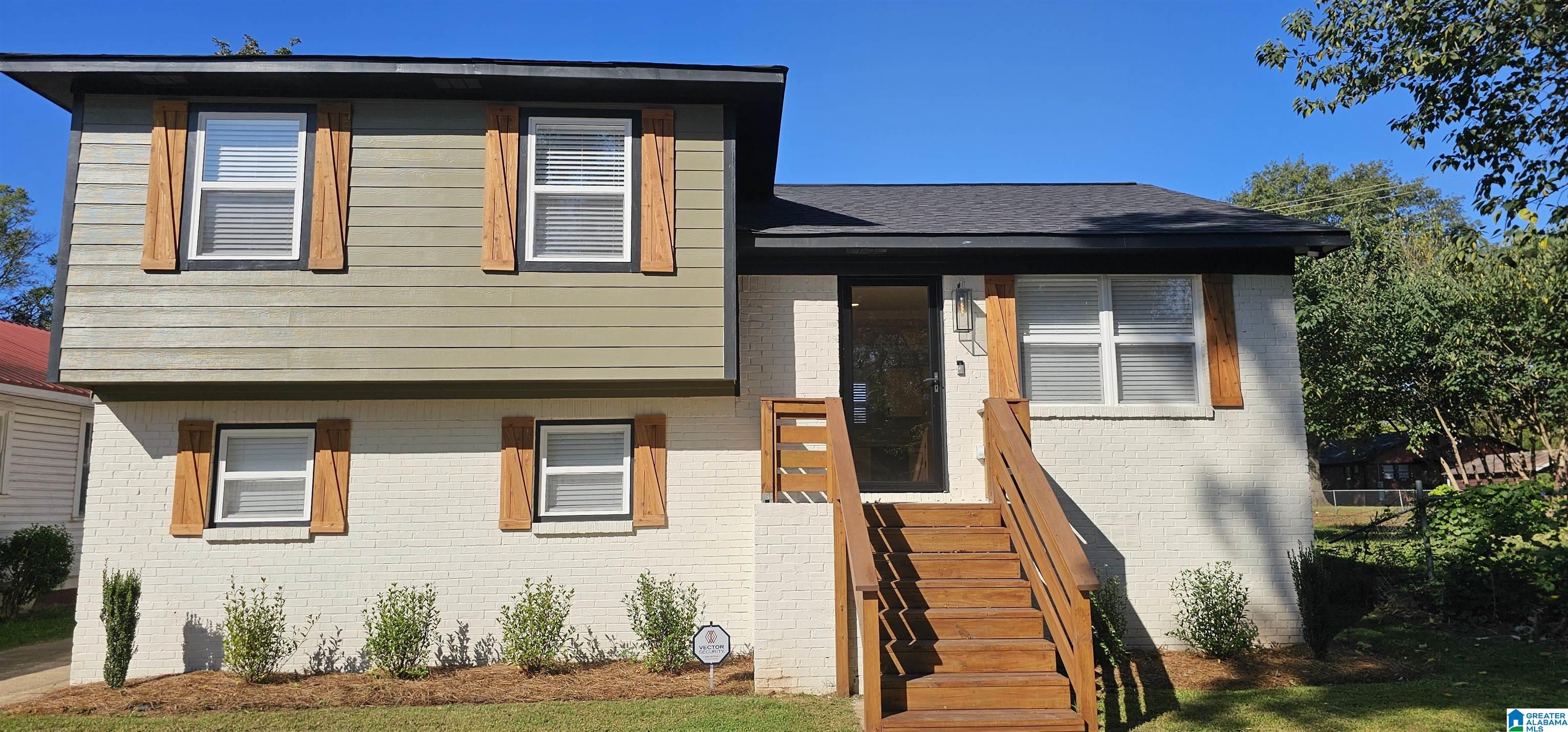 820 28th Street Southwest Birmingham, AL 35211 - Photo 1 of 47