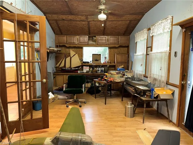 $259,900 | 8736 Us Highway, Dobson, NC 27017