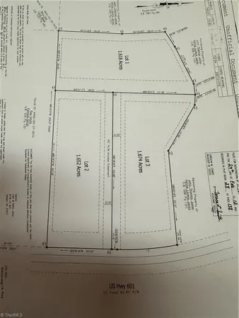 $242,500 | 8736 Us Highway, Dobson, NC 27017