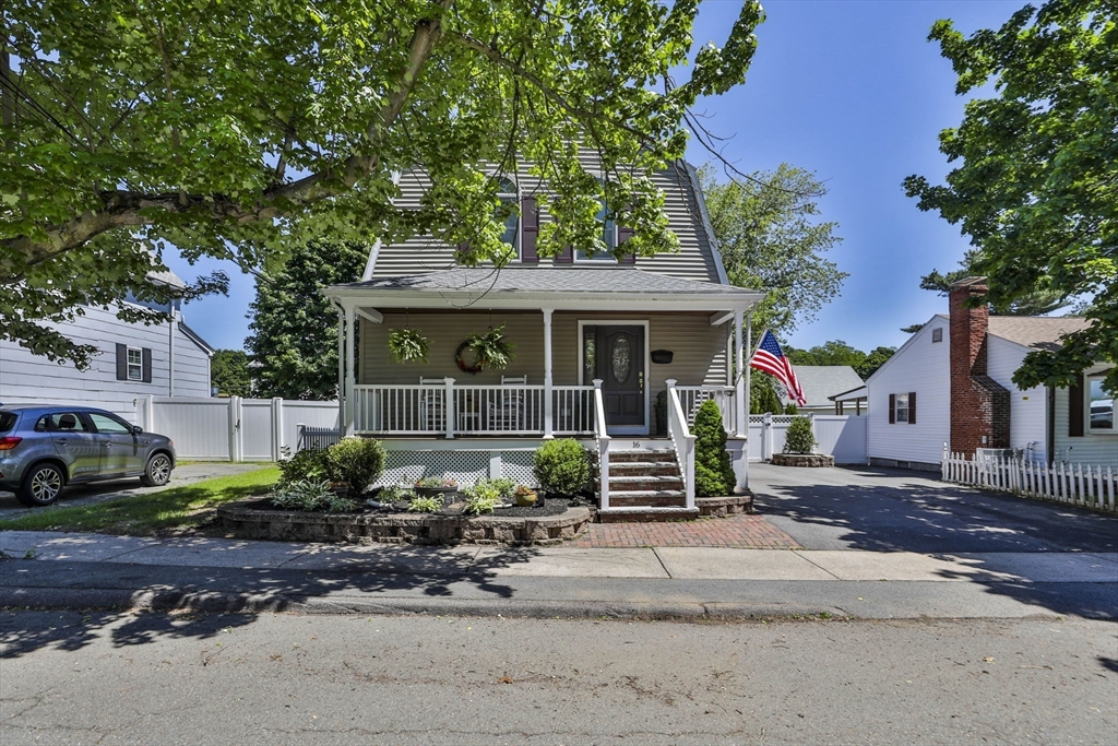 16 Endicott Street Saugus, MA 01906 - Photo 1 of 42