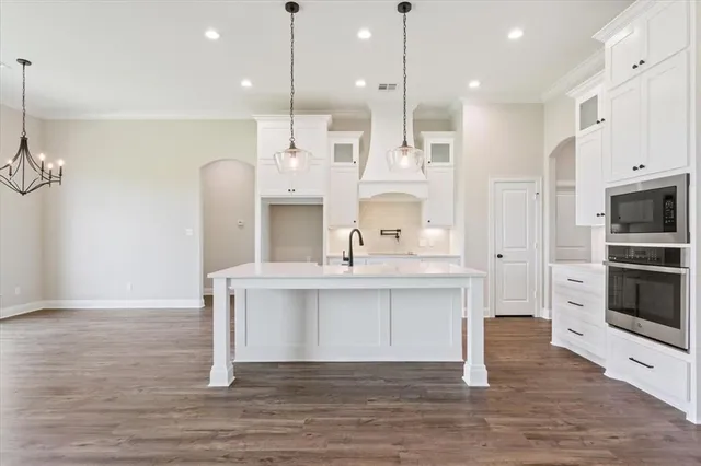 $564,900 | 10109 Castleberry Lane, Waco, TX 76712