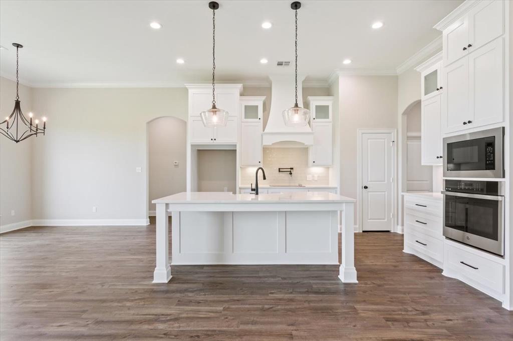 10109 Castleberry Lane Waco, TX 76712 - Photo 11 of 35