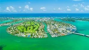 $229,900 | 1960 Marseille Drive, Unit 305, Miami Beach, FL 33141