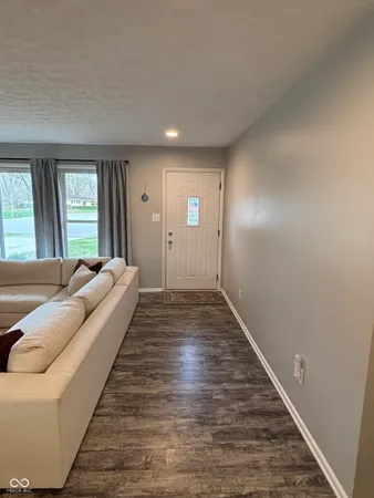 $2,600 | 41 Blairsden Avenue, Carmel, IN 46032