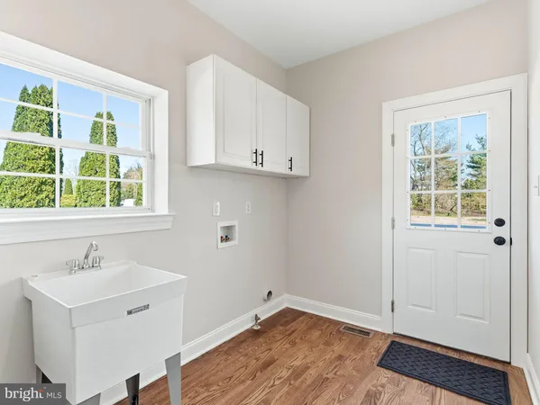 $899,900 | 212 Eagle Court, Swedesboro, NJ 08085