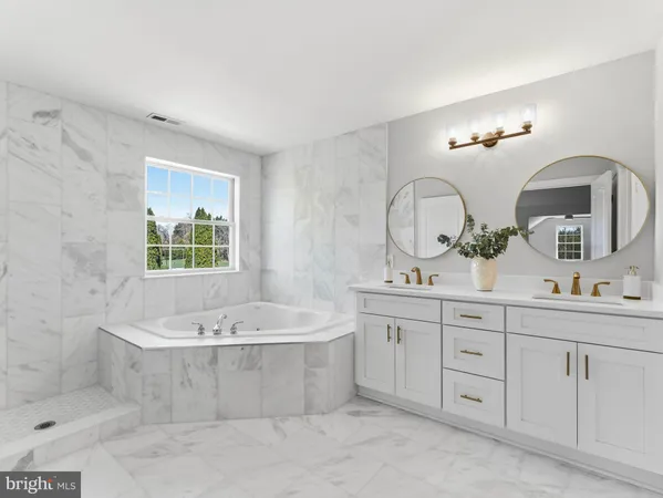 $899,900 | 212 Eagle Court, Swedesboro, NJ 08085