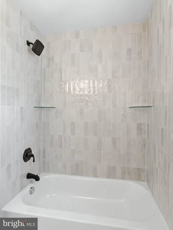 $899,900 | 212 Eagle Court, Swedesboro, NJ 08085