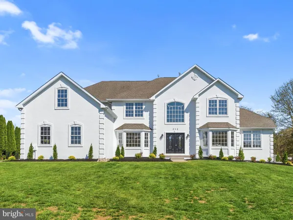 $899,900 | 212 Eagle Court, Swedesboro, NJ 08085