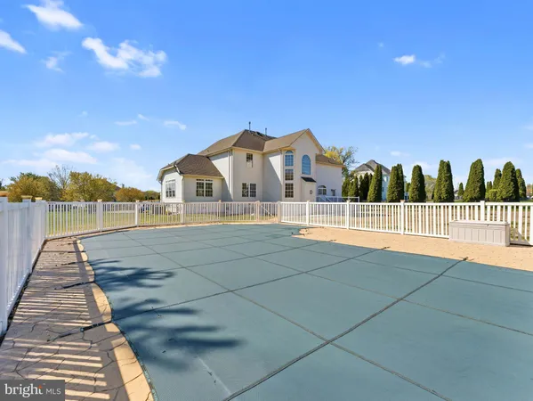 $899,900 | 212 Eagle Court, Swedesboro, NJ 08085