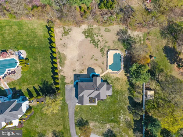 $899,900 | 212 Eagle Court, Swedesboro, NJ 08085