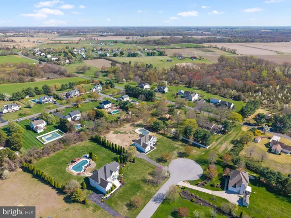 $899,900 | 212 Eagle Court, Swedesboro, NJ 08085