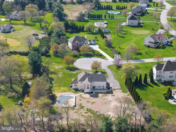 $899,900 | 212 Eagle Court, Swedesboro, NJ 08085