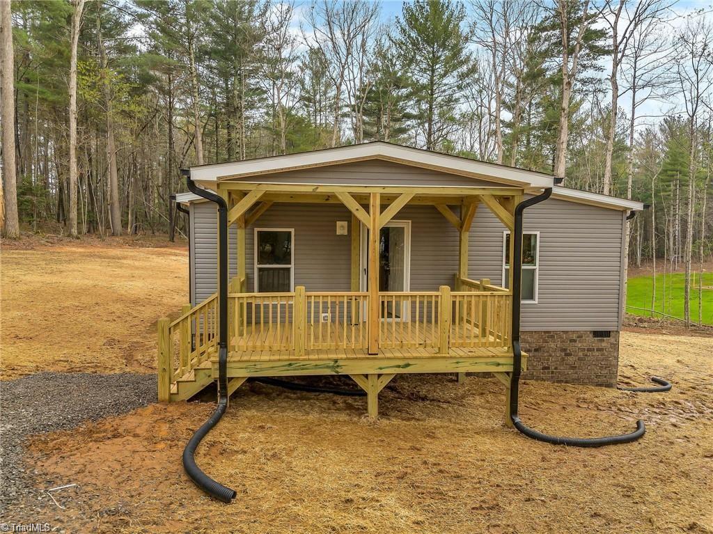 Ridge Top Road North Wilkesboro, NC 28659 - Photo 4 of 35