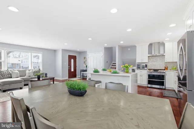 $789,000 | 6728 Hopewell Avenue, Springfield, VA 22151