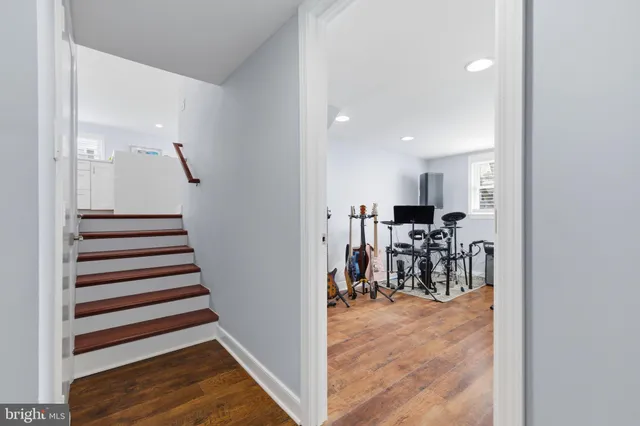 $789,000 | 6728 Hopewell Avenue, Springfield, VA 22151