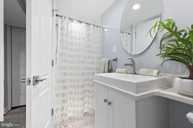 $789,000 | 6728 Hopewell Avenue, Springfield, VA 22151