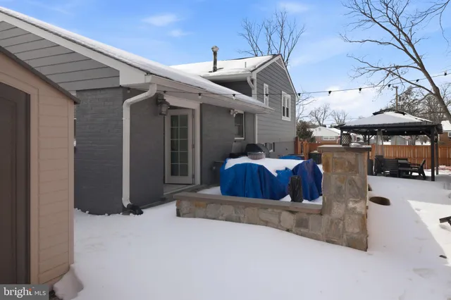 $789,000 | 6728 Hopewell Avenue, Springfield, VA 22151