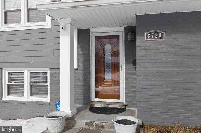 $789,000 | 6728 Hopewell Avenue, Springfield, VA 22151