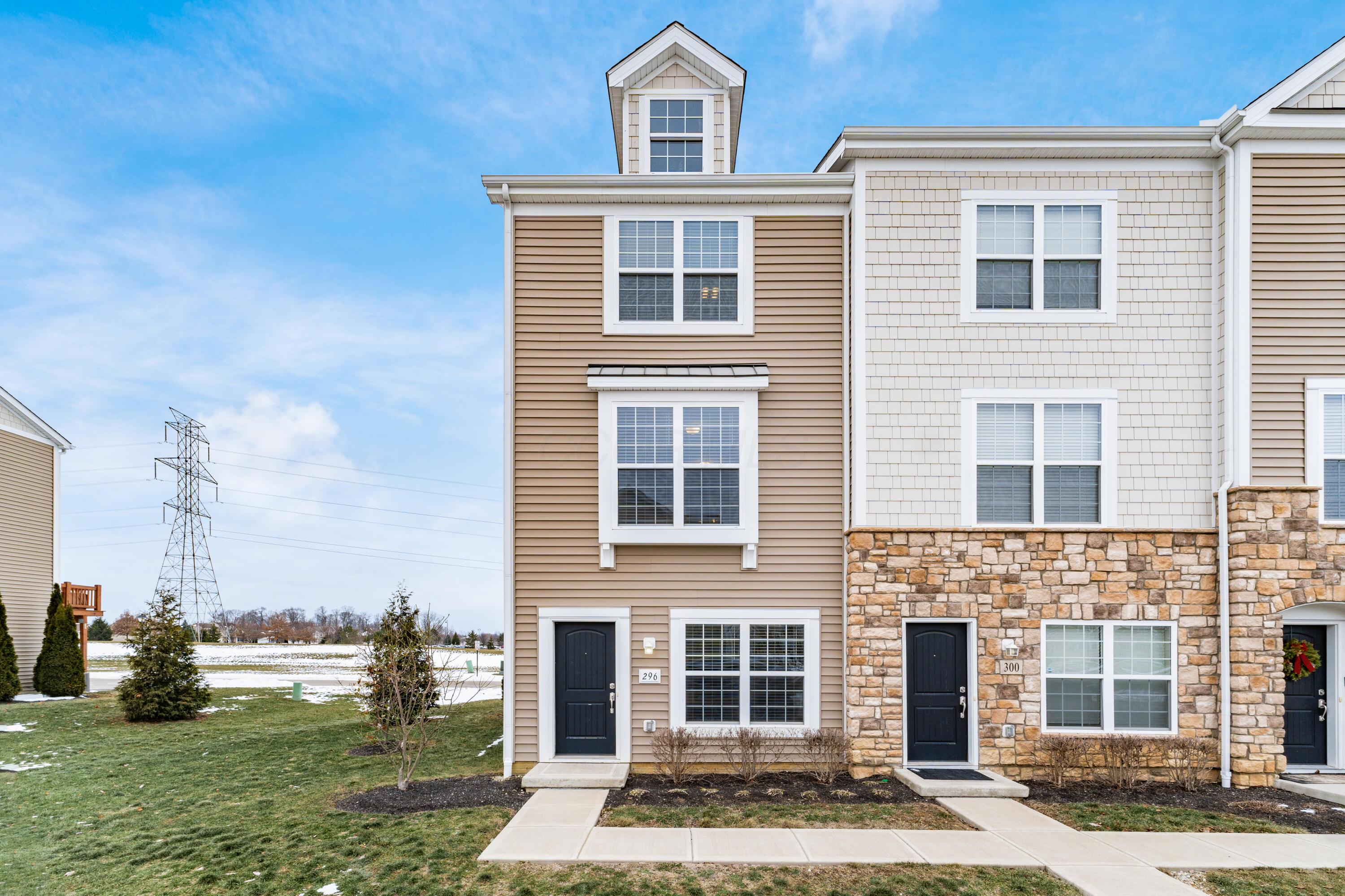 296 Autumn Ridge Cir