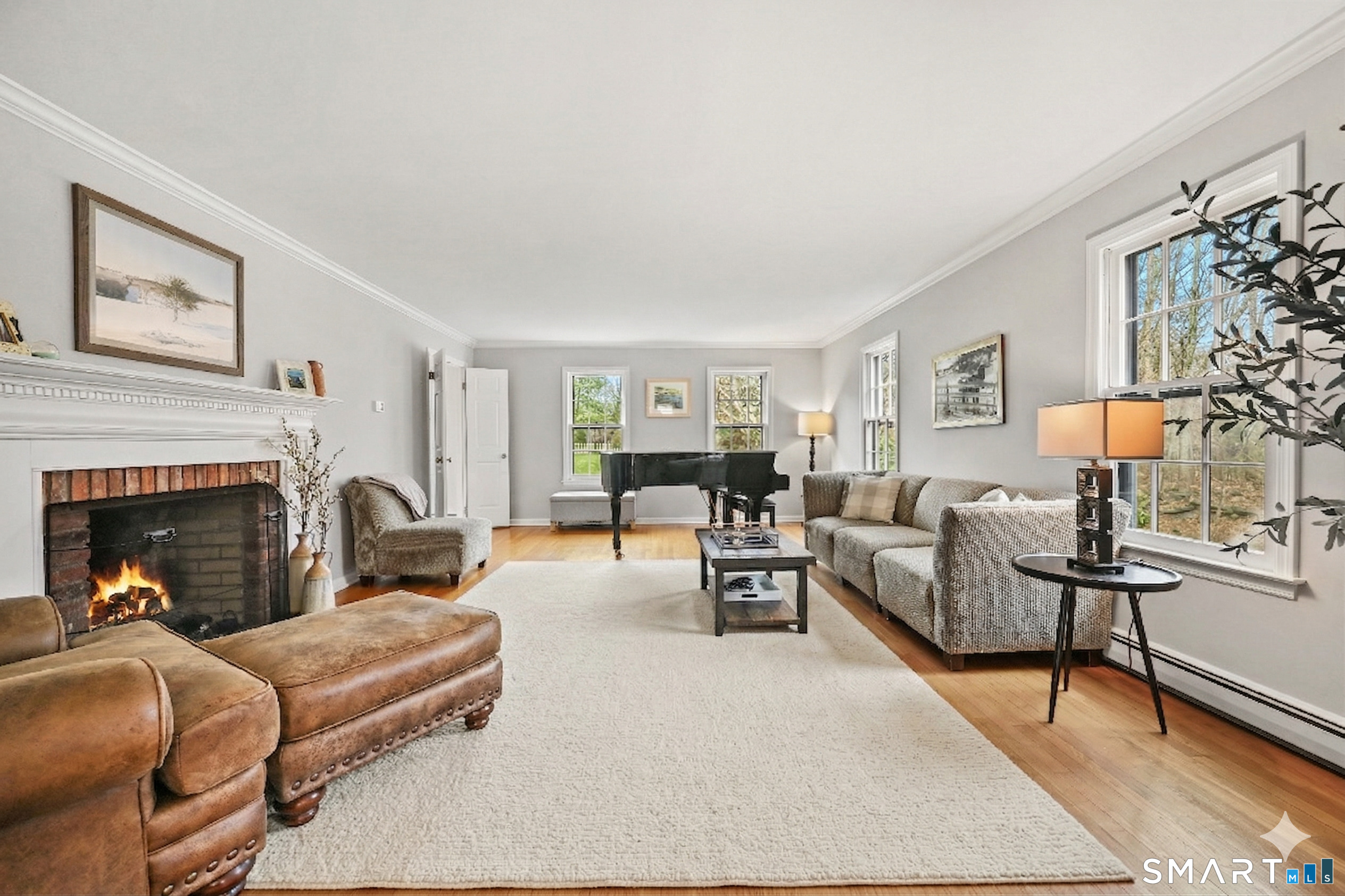 395 Thayer Pond Road Wilton, CT 06897 - Photo 12 of 28 Virtually Staged Rug