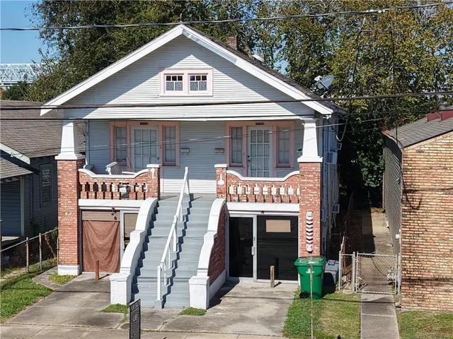 $285,000 | 733 Anson Street, Gretna, LA 70053