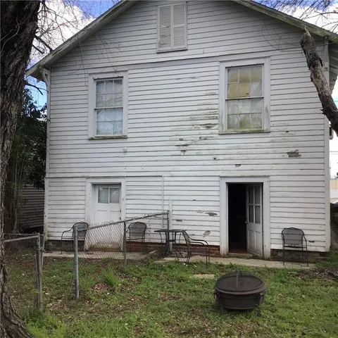 $285,000 | 733 Anson Street, Gretna, LA 70053