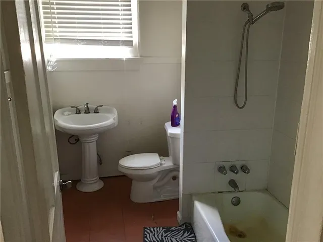 $285,000 | 733 Anson Street, Gretna, LA 70053