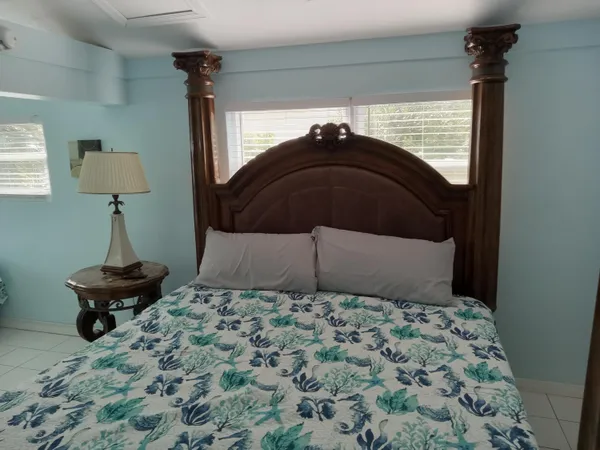 $5,500 | 1655 Sunrise Drive, Big Pine Key, FL 33043