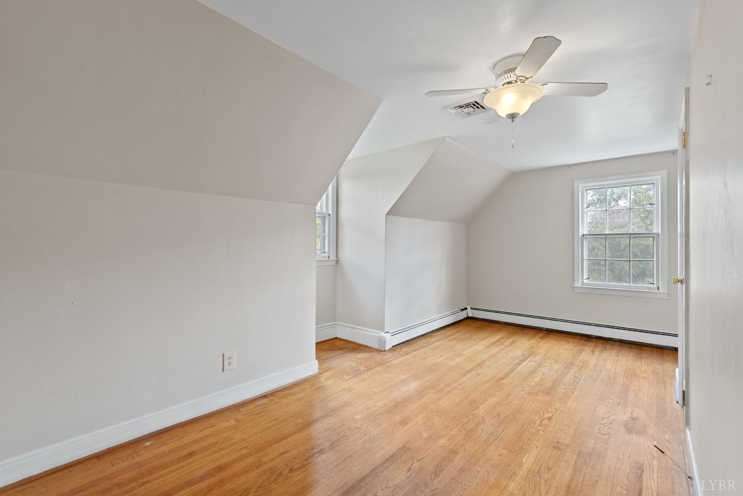 205 Phoebe Pond Road Concord, VA 24538 - Photo 44 of 95 Bedroom 1 upstairs