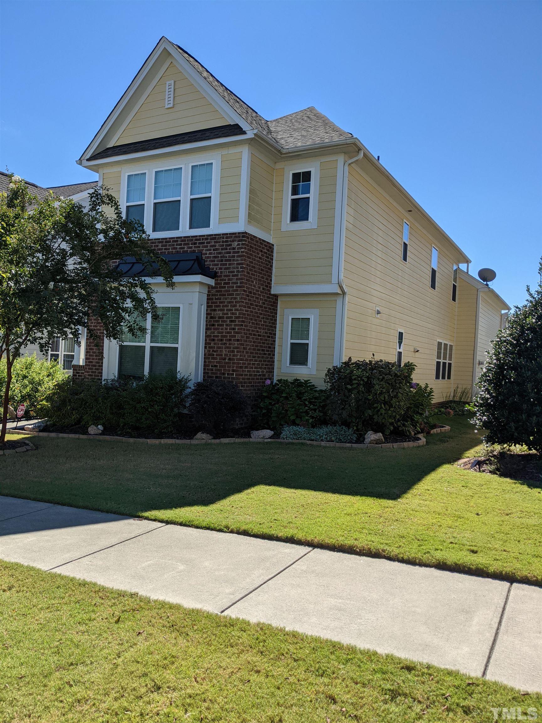 828 Wildflower Ridge Road Wake Forest, NC 27587 - Photo 2 of 22 Gallery Image 2